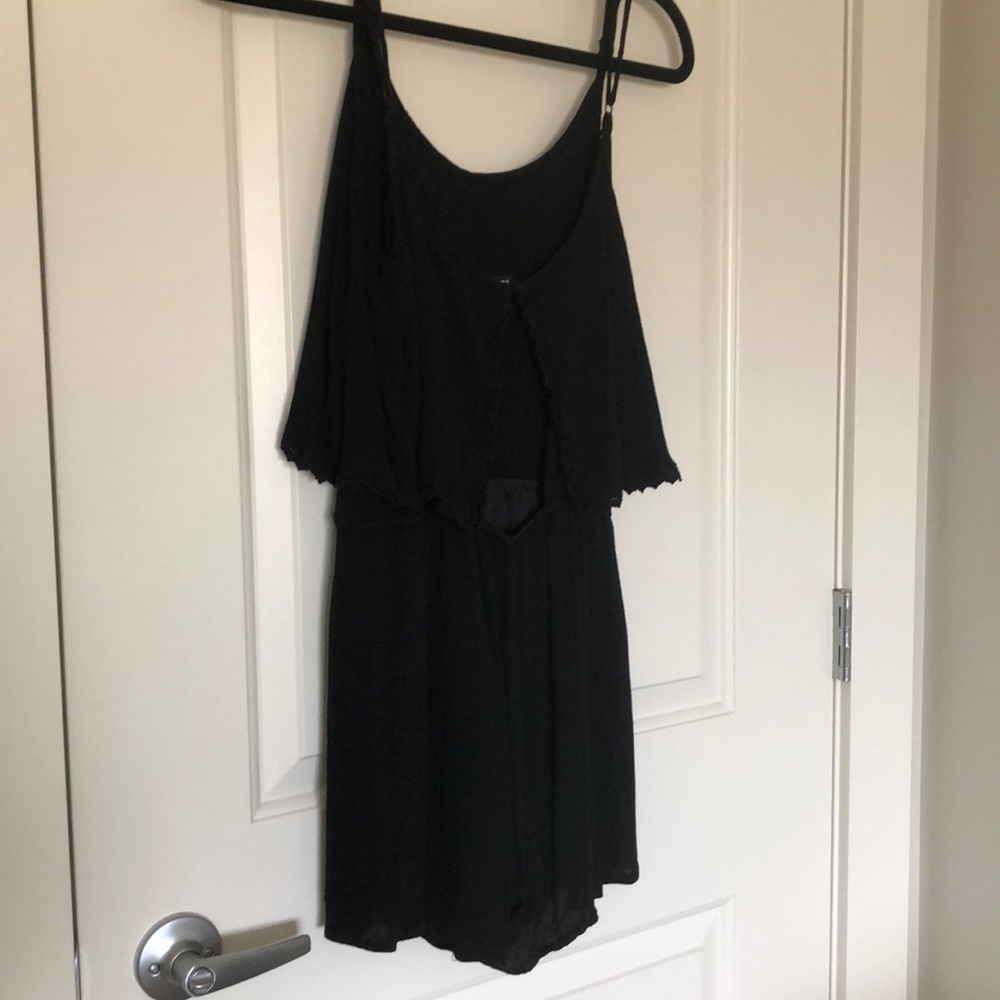 Design Lab Ruffled Romper size small - Picture 2 of 5